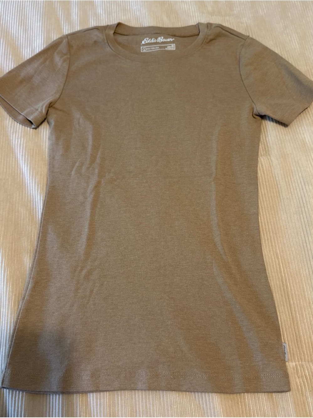 Eddie Bauer Women’s Short Sleeve Crewneck Tee — Brown Taupe